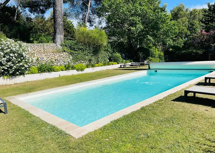 Exclusif Appart Piscine Chauffee De Luxe 10 Min Centre Aixenpc Belvoir Sissi